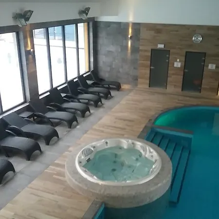 Feniks Lux 2+2 Apartment