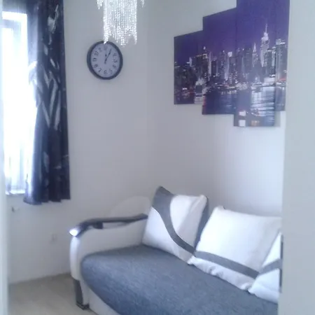 Apartment Feniks Lux 2+2 *